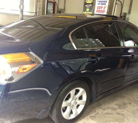 Top Hat Car Wash - Danbury, CT