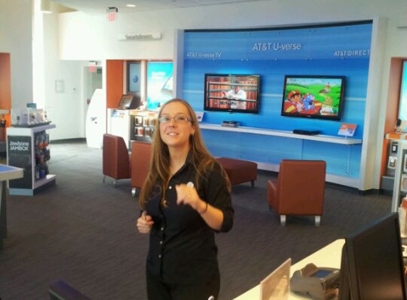 AT&T Store - Brentwood, MO