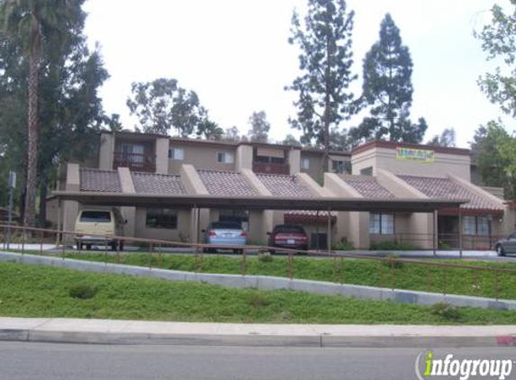 Terrace Gardens Apartment Homes (55+) - Escondido, CA