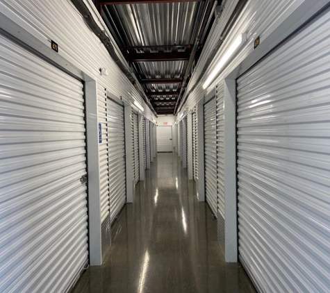 Life Storage - Grand Prairie, TX