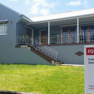 S R Hedrick - West Albury, NSW. Freshly Painted House In Albury