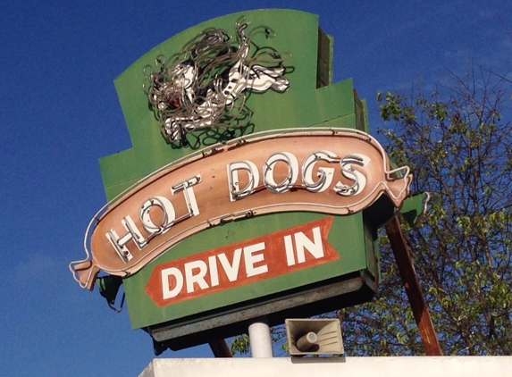 Taylor Brothers Hot Dogs - Watsonville, CA