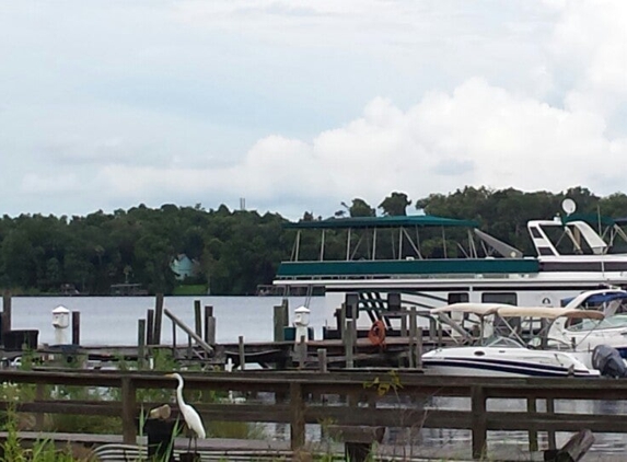 Lake Beresford Yacht Club Pool Phone - Deland, FL