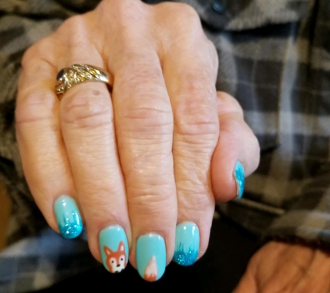 Studio Z Hair & Nail Salon - Columbus, NC