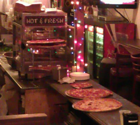 Manhattan Pizzeria - Manhattan Beach, CA