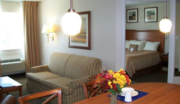 Candlewood Suites La Porte - La Porte, TX