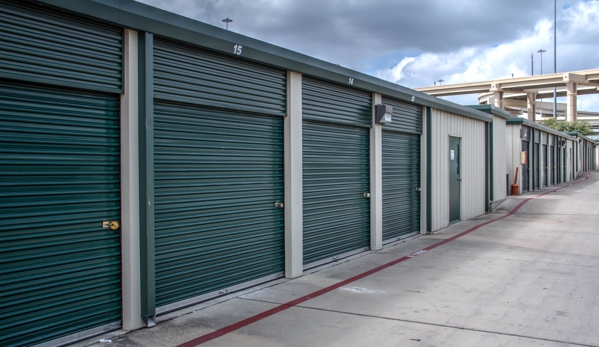 Lockaway Storage - San Antonio, TX