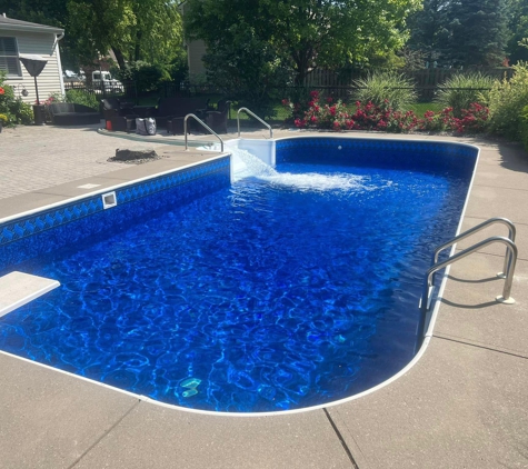 Liverpool Pool & Spa Hot Tub Super Center - East Syracuse, NY