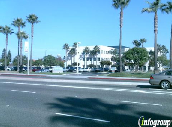 Advanced Eyecare Center - Huntington Beach, CA