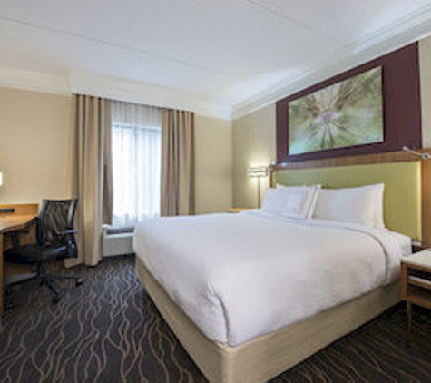 SpringHill Suites San Antonio Downtown/Riverwalk Area - San Antonio, TX