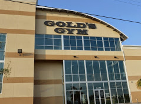 Gold's Gym - Laredo, TX