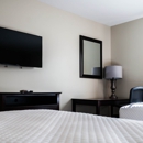 Holmes Suites & Inn (airport) - Hotels