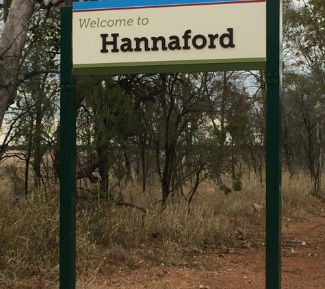 Glasby's Caravan Park - Kaimkillenbun, QLD. Easy drive