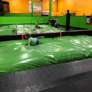 Rockin' Jump Trampoline Park Eagan - Eagan, MN