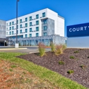 Courtyard by Marriott - Hotels