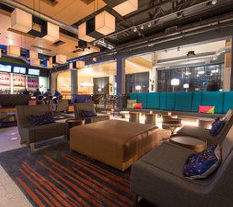 Aloft Hotels - Rosemont, IL