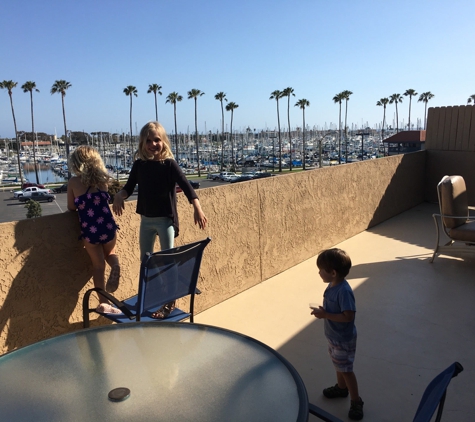 Four Points by Sheraton Ventura Harbor Resort - Ventura, CA