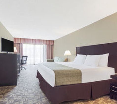 Days Inn by Wyndham Bellingham - Bellingham, WA