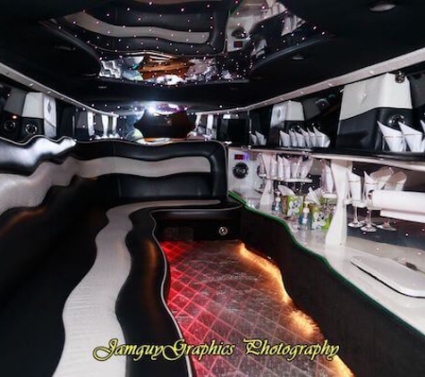 Tropical Limousine Service - Copiague, NY