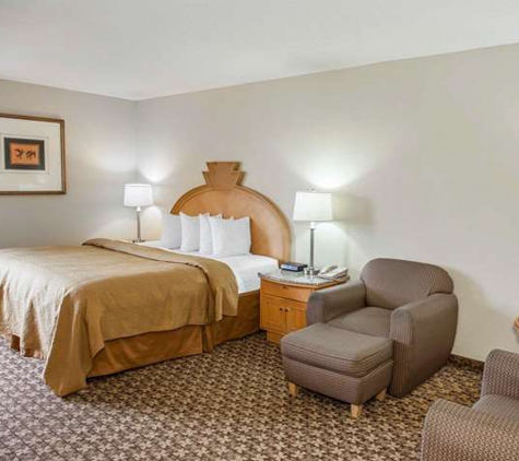 Quality Inn & Suites - Greenfield, IN