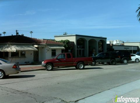 Gloria's Pet Spa of La Jolla - La Jolla, CA