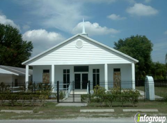 Iglesia Bautista Sobre La Roca - Tampa, FL