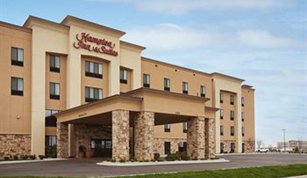 Hampton Inn & Suites Williston - Williston, ND