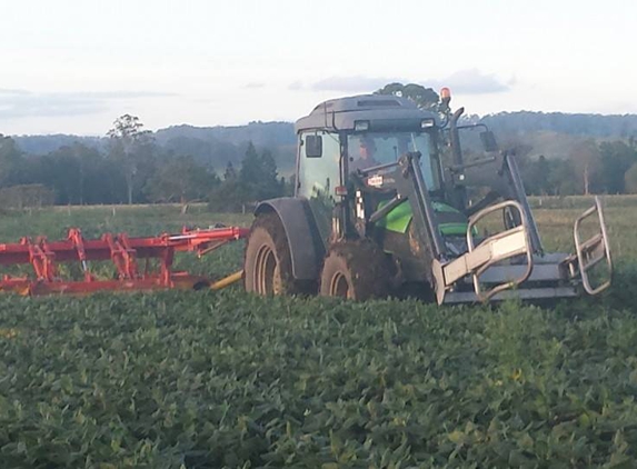Clark's Baling Service - Greenridge, NSW