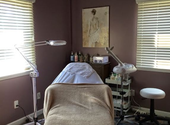 Salon A and Spa - Commack, NY