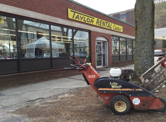 Taylor Rental Wellesley - Wellesley Hills, MA