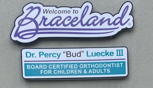 Hulme Orthodontics (Braceland) - San Antonio, TX