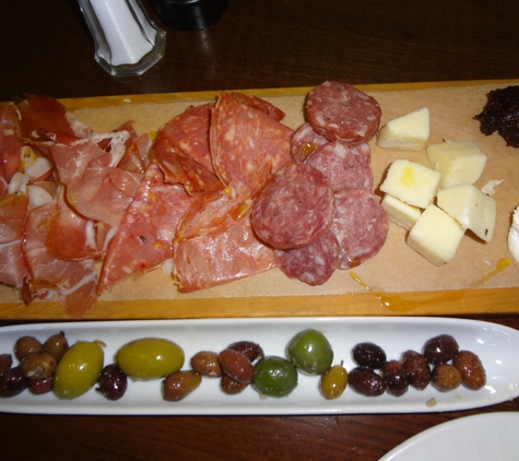 il Giallo Osteria & Bar - Sandy Springs, GA