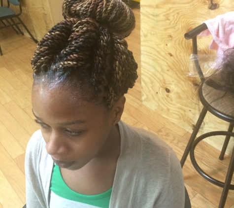 Shanty's hair and more - Tamarac, FL