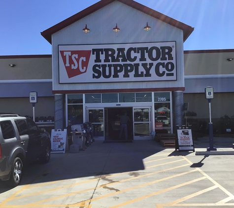 Tractor Supply Co - Kaufman, TX