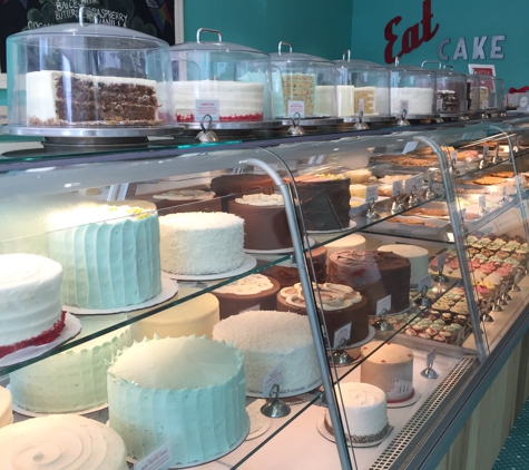 SusieCakes - Studio City - Studio City, CA