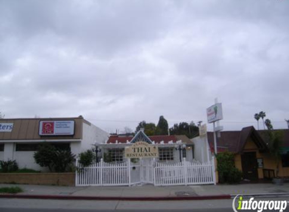 Classic Thai Restaurant - Los Angeles, CA