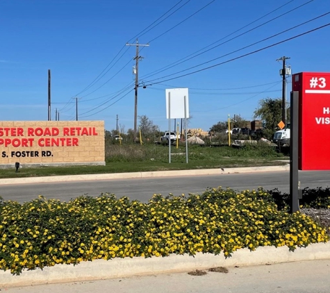 H-E-B Super Regional - Partner/Visitor Entrance (No Trucks) - San Antonio, TX