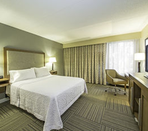 Hampton Inn Philadelphia-International Airport - Philadelphia, PA