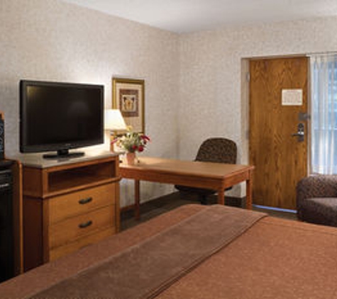 Best Western Plus Ramkota Hotel - Sioux Falls, SD