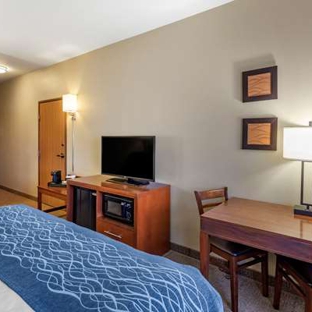 Comfort Inn Evansville-Casper - Evansville, WY