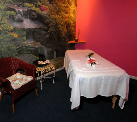 Lincoln Park Massage Spa - Chicago, IL