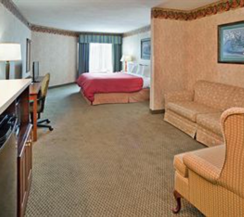 Country Inns & Suites - Somerset, KY