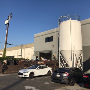 Three Weavers Brewing Company - Inglewood, CA