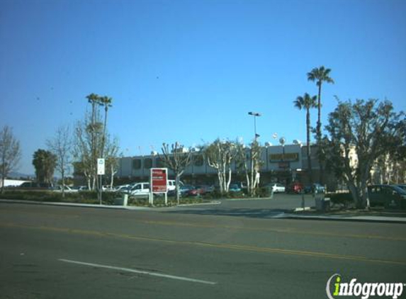 Foodland Mercado - San Diego, CA