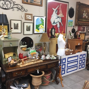 Refuge Decor & Consignment - Louisville, CO