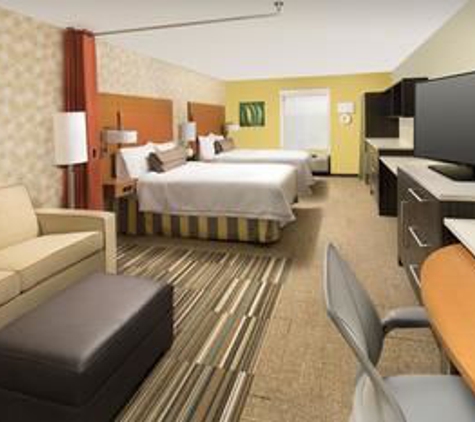 Home2 Suites by Hilton Denver International Airport - Denver, CO