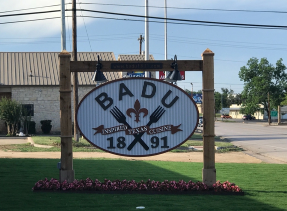 Badu House - Llano, TX