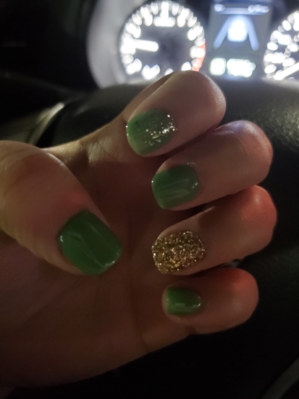 City Star Nails - Cleveland, OH. In love with my dip mani!!