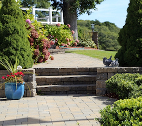 Robert's Landscape Design Construction, Inc. - Barnstable, MA