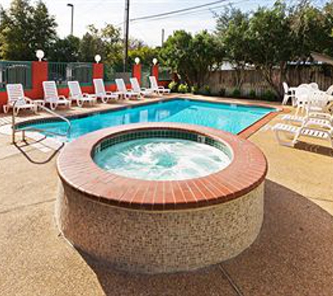 Country Inn and Suites Austin University - Austin, TX